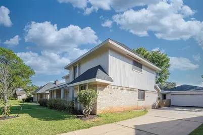 2822 Colonial Drive, Sugar Land, TX 77479 - Photo 26