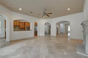 11207 St Laurent Ln, Houston, TX 77082 - Photo 8