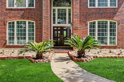 5903 Waterwalk Court, Richmond, TX 77469 - Photo 2