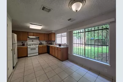 2915 Windchase Boulevard, Houston, TX 77082 - Photo 10