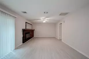 2915 Windchase Blvd, Houston, TX 77082 - Photo 14