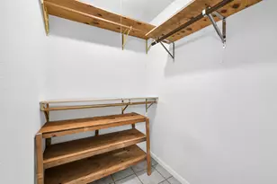 12223 Woodcliff Dr, Houston, TX 77013 - Photo 20