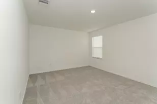 10827 Bird Of Paradise Ln, Houston, TX 77016 - Photo 14