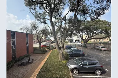 1112 W Lawrence Street #15, Houston, TX 77008 - Photo 6