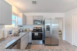 16755 N Marie Vlg Dr, Conroe, TX 77306 - Photo 18
