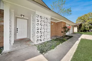 5619 Newquay St, Houston, TX 77085 - Photo 2