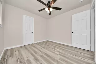 5619 Newquay St, Houston, TX 77085 - Photo 18