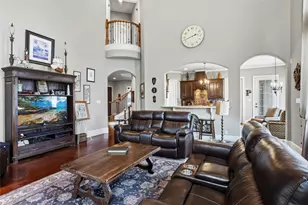 414 Lakeland Cir, Rosharon, TX 77583 - Photo 10