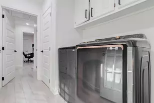 2223 Foreland Dr, Houston, TX 77077 - Photo 34