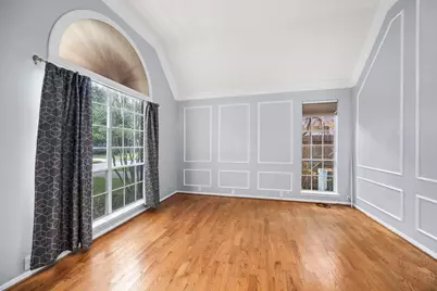 1306 Blackthorne Drive, Houston, TX 77094 - Photo 12