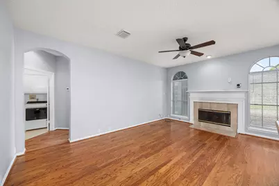 1306 Blackthorne Drive, Houston, TX 77094 - Photo 24