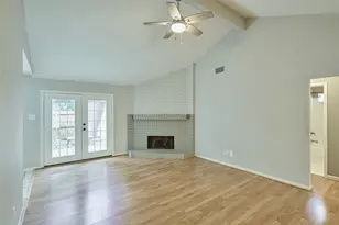 5 N White Pebble Ct, The Woodlands, TX 77380 - Photo 6