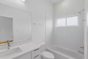 904 Kern St, Houston, TX 77009 - Photo 10