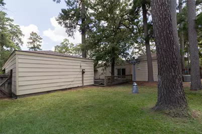 1926 Maple Lakes Drive, Houston, TX 77339 - Photo 32