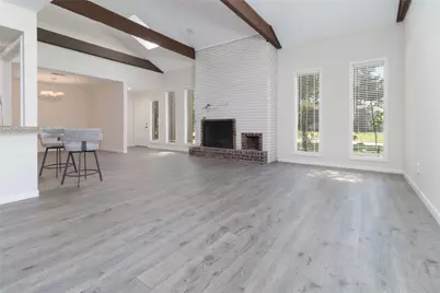 1926 Maple Lakes Drive, Houston, TX 77339 - Photo 6