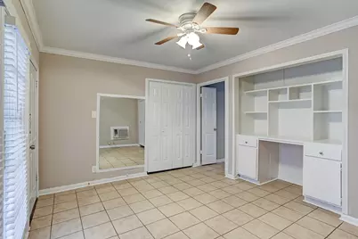 2202 Park Street #4, Houston, TX 77019 - Photo 1