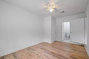 5505 Southlea St, Houston, TX 77033 - Photo 18