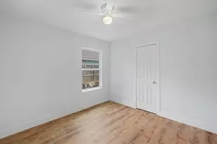 5505 Southlea St, Houston, TX 77033 - Photo 22