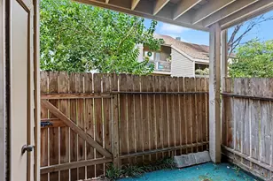 2100 Tanglewilde St, Houston, TX 77063 - Photo 18