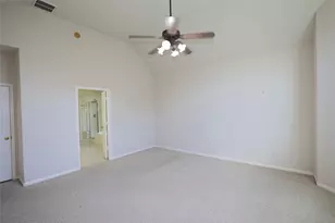 4810 Zachary Ln, Sugar Land, TX 77479 - Photo 12