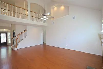 4810 Zachary Lane, Sugar Land, TX 77479 - Photo 6