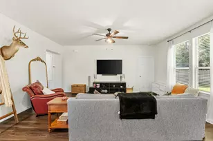 4041 Timber Sapp Dr, Conroe, TX 77304 - Photo 14
