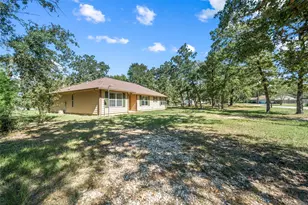 15 Hill Top Rd, Huntsville, TX 77320 - Photo 4