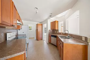 15 Hill Top Rd, Huntsville, TX 77320 - Photo 14