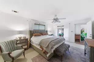 4054 Dumbarton St, Houston, TX 77025 - Photo 32