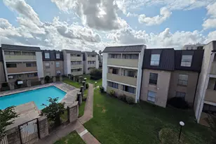 8421 Hearth Dr, Houston, TX 77054 - Photo 32