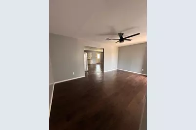 2120 Chestnut Lane, Pasadena, TX 77502 - Photo 4