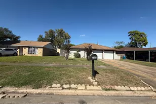 715 Branding Iron Ln, Houston, TX 77060 - Photo 4