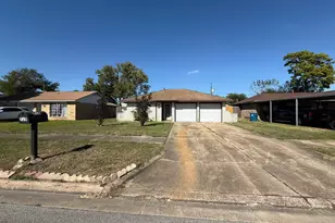 715 Branding Iron Ln, Houston, TX 77060 - Photo 6