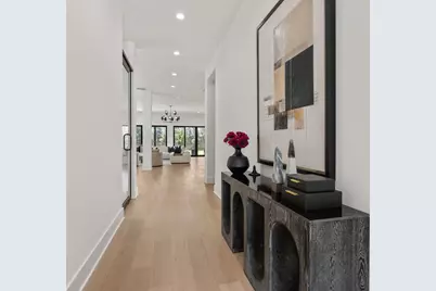 963 W 41st Street, Houston, TX 77018 - Photo 2