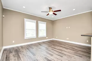9022 Topaz St, Houston, TX 77063 - Photo 4