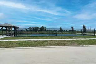 1227 Hidden Oaks Dr, Tomball, TX 77375 - Photo 10