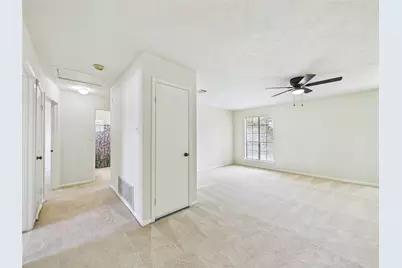 814 Lochnell Drive, Houston, TX 77062 - Photo 30
