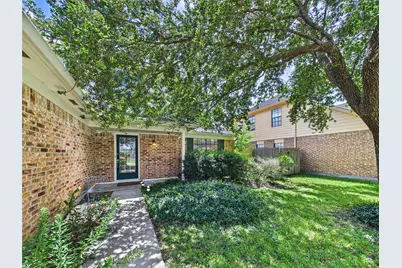814 Lochnell Drive, Houston, TX 77062 - Photo 2