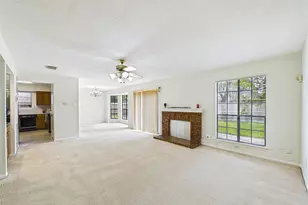 814 Lochnell Dr, Houston, TX 77062 - Photo 18
