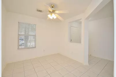 13118 Crescent Manor Lane, Houston, TX 77072 - Photo 4