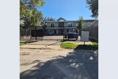 1421 Marshall Street #2, Houston, TX 77006 - Photo 2