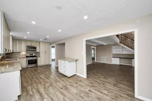 2706 Stetson Ln, Houston, TX 77043 - Photo 12