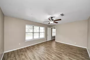 2706 Stetson Ln, Houston, TX 77043 - Photo 22