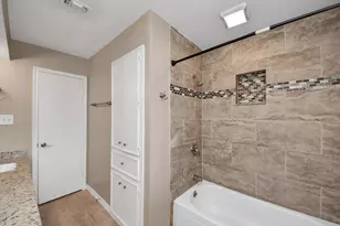 2706 Stetson Ln, Houston, TX 77043 - Photo 30