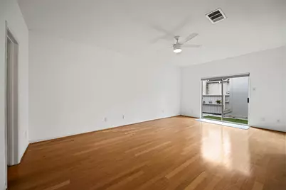 3800 Tanglewilde Street #402, Houston, TX 77063 - Photo 16