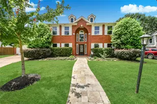 8510 Canyon Pine Dr, Spring, TX 77379 - Photo 2