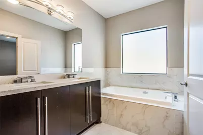 5506 E Petty Street, Houston, TX 77007 - Photo 12