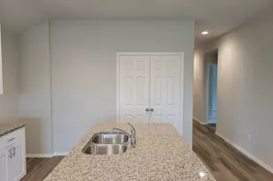 14930 Dane Ct, Montgomery, TX 77316 - Photo 6