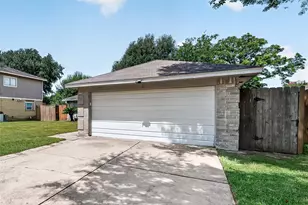 1811 Crosscoach Ln, Katy, TX 77449 - Photo 32
