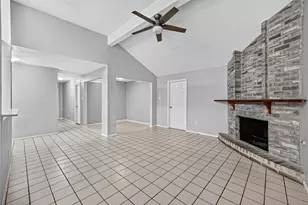 1811 Crosscoach Ln, Katy, TX 77449 - Photo 6